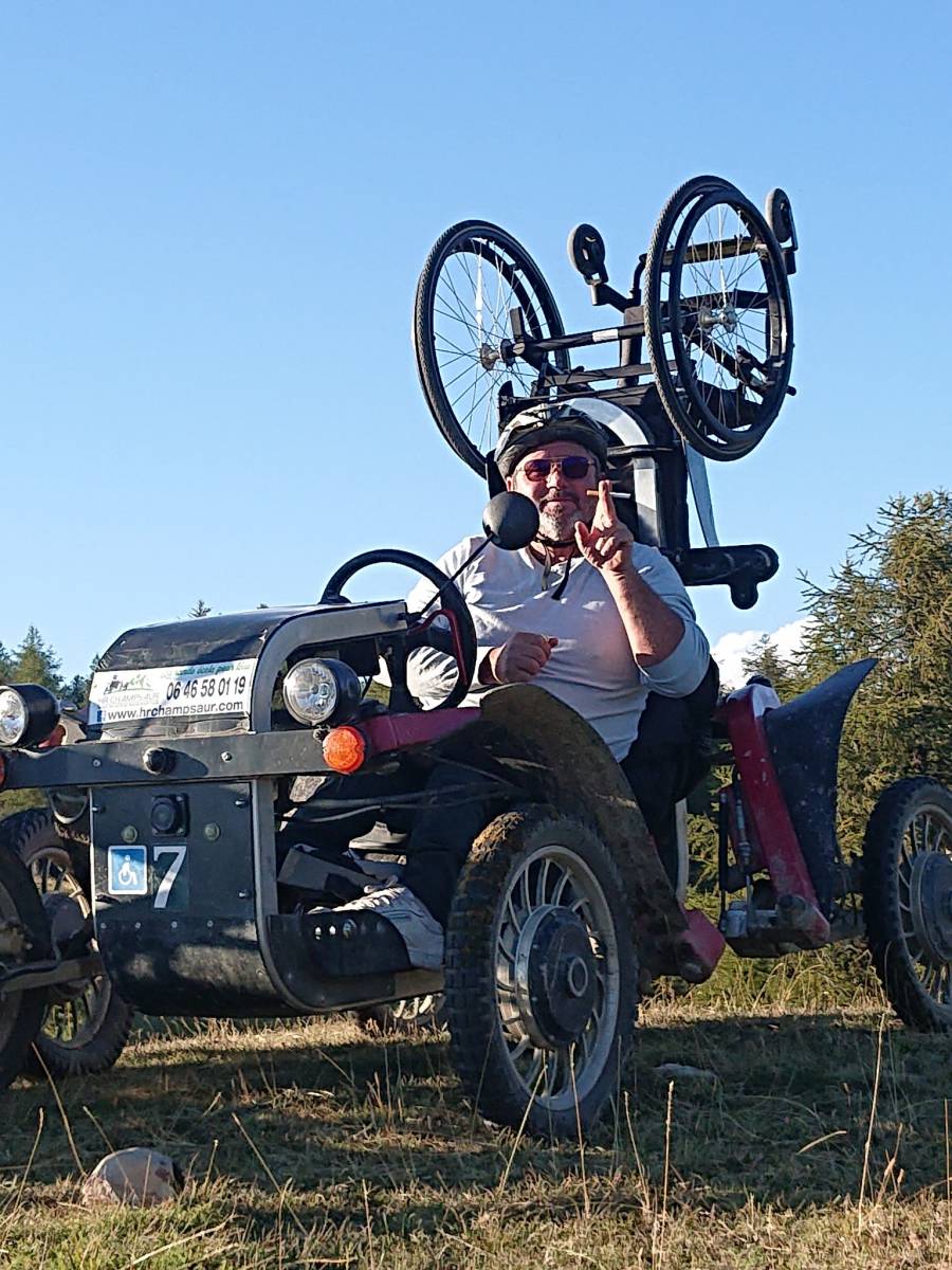 fauteuil roulant handicapé
