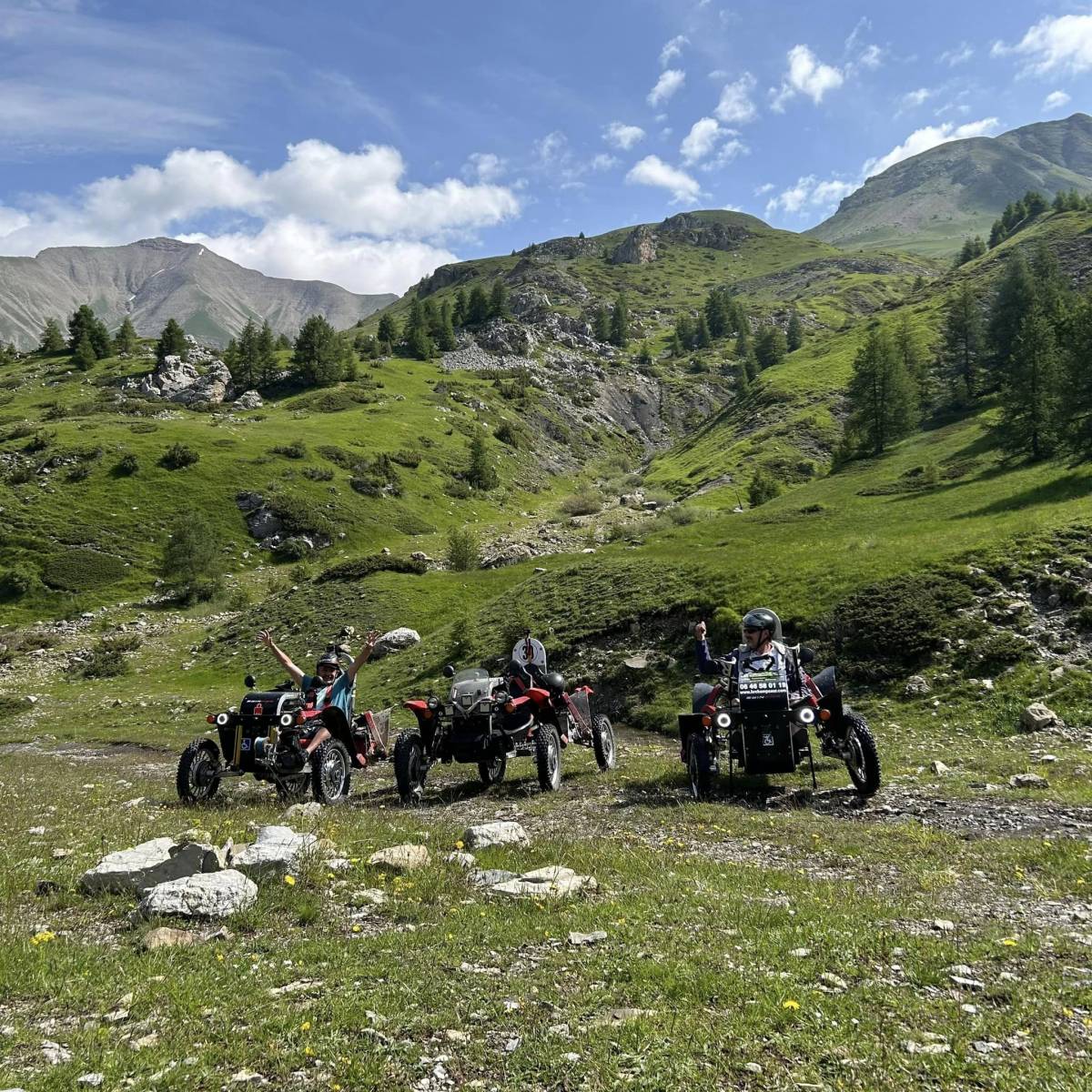 Rencontre avec Denis Tixier, utilisateur SWINCAR, se déplacer partout avec un véhicule électrique pour personne PMR