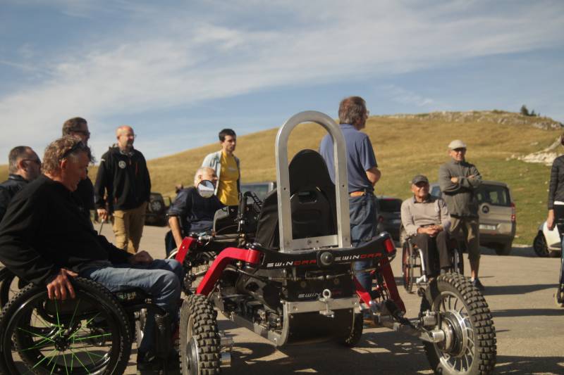 SWINCAR, un véhicule tout-terrain électrique idéal pour les personnes handicapées