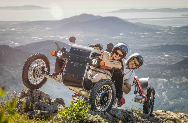 Swincar tandem 4 roues motrices directrices électrique